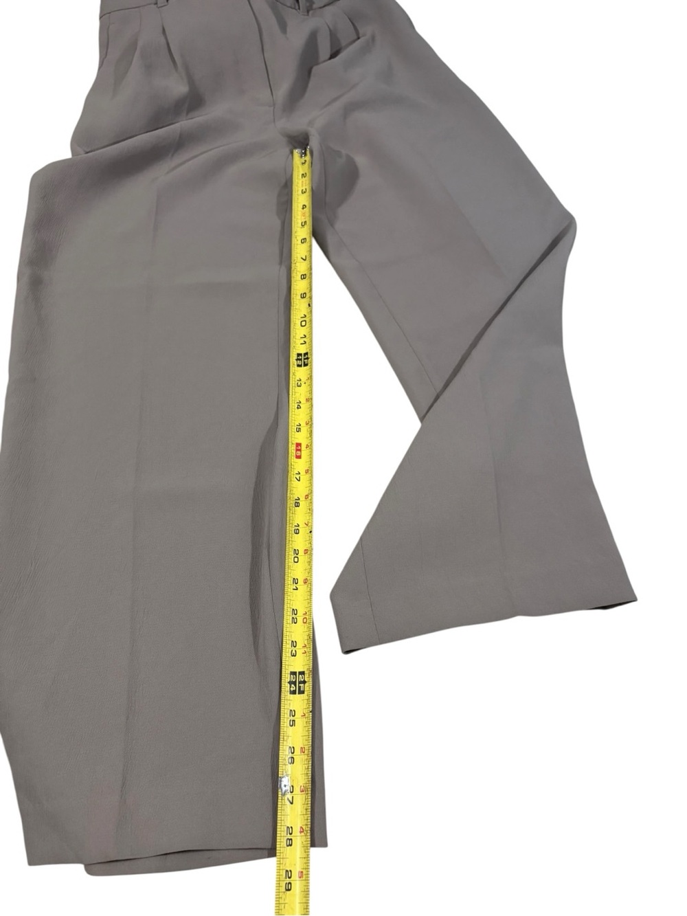 Aritzia The Effortless Pant-Short - Picture 8 of 8